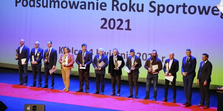 04.04.2022. Kielce. Gala na Podsumowanie Roku Sportowego 2021 / Wiktor Taszłow / Radio Kielce