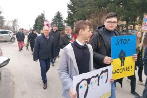 08.04.2022. Kazimierza Wielka. Oddanie hołdu ofiarom zbrodni katyńskiej / Marta Gajda-Kruk / Radio Kielce