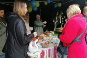 24.04.2022. Busko-Zdrój. Festyn „Ukraina dla Buska” / Marta Gajda-Kruk / Radio Kielce