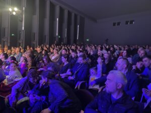 23.04.2022. Sandomierz. Port Kultury. Koncert „Na ludową nutę dla Ukrainy” / Grażyna Szlęzak-Wójcik / Radio Kielce