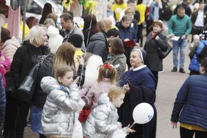 24.04.2022. Kielce. Festyn „Dzień dobra” / Jarosław Kubalski / Radio Kielce