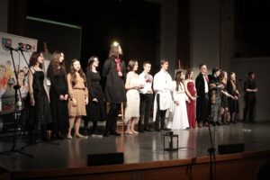 26.04.2022. Kielce. WDK. Świętokrzyski Przegląd Teatrów Szkolnych grających w obcych językach / Wiktor Taszłow / Radio Kielce