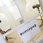 02.04.2022. Kielce. Ukraińcy oczekujący na wyrobienie numeru PESEL / Wiktor Taszłow / Radio Kielce