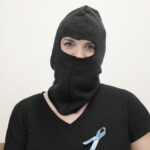 02.04.2022. Kielce. Szycie kominiarek w Instytucie Dizajnu w Kielcach / Wiktor Taszłow / Radio Kielce