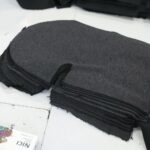 02.04.2022. Kielce. Szycie kominiarek w Instytucie Dizajnu w Kielcach / Wiktor Taszłow / Radio Kielce