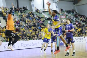 03.04.2022. Kielce. Mecz 21. kolejki PGNiG Superligi Łomża Vive Kielce - Torus Wybrzeże Gdańsk / Wiktor Taszłow / Radio Kielce