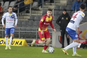 05.04.2022. Kielce. Mecz 25. kolejki Fortuna 1 Ligi, Korona Kielce - Podbeskidzie Bielsko-Biała / Wiktor Taszłow / Radio Kielce