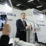 06.04.2022. Kielce. Targi Kielce. Podpisanie umowy dotyczącej powstania Klastra Metrologicznego. Na zdjęciu: prof. Jacek Semaniak - prezes Głównego Urzędu Miar / Wiktor Taszłow / Radio Kielce