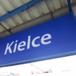 06.04.2022. Kielce. Elementy pochodzące z przebudowywanego dworca PKP / Wiktor Taszłow / Radio Kielce