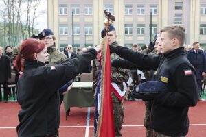 08.04.2022. Kielce. Ślubowanie klas mundurowych w Zespole Szkół Mechanicznych / Wiktor Taszłow / Radio Kielce