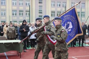 08.04.2022. Kielce. Ślubowanie klas mundurowych w Zespole Szkół Mechanicznych / Wiktor Taszłow / Radio Kielce