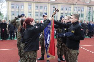 08.04.2022. Kielce. Ślubowanie klas mundurowych w Zespole Szkół Mechanicznych / Wiktor Taszłow / Radio Kielce