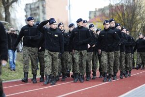 08.04.2022. Kielce. Ślubowanie klas mundurowych w Zespole Szkół Mechanicznych / Wiktor Taszłow / Radio Kielce