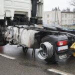 05.04.2022. Kielce. Usuwanie skutków wypadku na ulicy Łódzkiej / Sebastian Kalwat / Radio Kielce