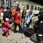 06.04.2022 Kielce. Uchodźcy wojenni. Przyjechał pociąg sanitarny z uchodźcami wojennymi z Ukrainy / Jarosław Kubalski / Radio Kielce