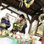 10.04.2022 Kielce. Kiermasz wielkanocny przed Dworkiem Laszczyków / Jarosław Kubalski / Radio Kielce