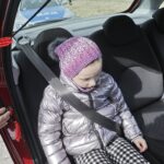 07.04.2022 Kielce. Policja i WORD promują nowe pasy dla dzieci - tzw. Smart KID Belt / Jarosław Kubalski / Radio Kielce