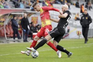 09.04.2022 Kielce. Piłka nożna I Liga. Mecz Korona Kielce - Zagłębie Sosnowiec / Jarosław Kubalski / Radio Kielce