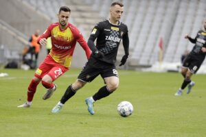 09.04.2022 Kielce. Piłka nożna I Liga. Mecz Korona Kielce - Zagłębie Sosnowiec / Jarosław Kubalski / Radio Kielce