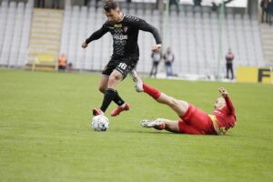 09.04.2022 Kielce. Piłka nożna I Liga. Mecz Korona Kielce - Zagłębie Sosnowiec / Jarosław Kubalski / Radio Kielce