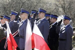 13.04.2022 Kielce. Marsz Katyński / Jarosław Kubalski / Radio Kielce