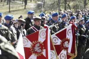 13.04.2022 Kielce. Marsz Katyński / Jarosław Kubalski / Radio Kielce