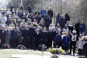 13.04.2022 Kielce. Marsz Katyński / Jarosław Kubalski / Radio Kielce