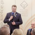 01.04.2022 Kielce. Wizyta ministra edukacji i nauki Przemysława Czarnka. Na zdjęciu od lewej: minister Przemysław Czarnek i wiceminister  spraw zagranicznych Piotr Wawrzyk / Jarosław Kubalski / Radio Kielce