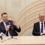 01.04.2022 Kielce. Wizyta ministra edukacji i nauki Przemysława Czarnka. Na zdjęciu od lewej: minister Przemysław Czarnek i wiceminister  spraw zagranicznych Piotr Wawrzyk / Jarosław Kubalski / Radio Kielce