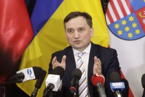 04.04.2022 Kielce. Minister sprawiedliwości Zbigniew Ziobro podczas konferencji prasowej / Jarosław Kubalski / Radio Kielce