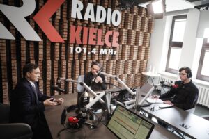 04.04.2022 Radio Kielce. Na zdjęciu od lewej: minister sprawiedliwości Zbigniew Ziobro. Robert Szumielewicz i Michał Kita - Radio Kielce / Jarosław Kubalski / Radio Kielce