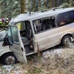 2.04.2022. Muszynka. Wypadek busa / KM PSP w Nowym Sączu