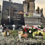 09.04.2022. Ostrowiec Świętokrzyski. Upamiętnienie ofiar katastrofy smoleńskiej / Emilia Sitarska / Radio Kielce