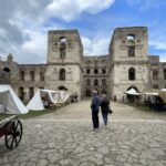 10.04.2022. Ujazd, zamek Krzyżtopór. Jarmark Wielkanocny / Emilia Sitarska / Radio Kielce