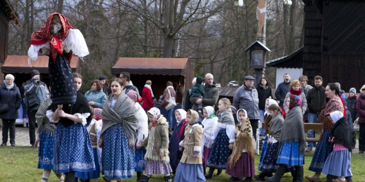 Wielkanoc w Skansenie Wołoskim w Roznovie w Czechach / Jan Kolář