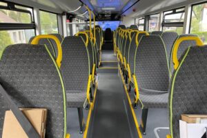 11.05.2022. Działoszyce. Nowy elektryczny autobus szkolny / UMiG Działoszyce