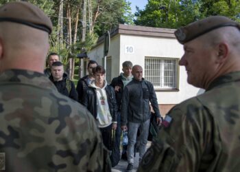 28.05.2022. Kielce. Wcielenie ochotników do WOT / ppor. Daniel Woś / 10. Świętokrzyska Brygada Obrony Terytorialnej