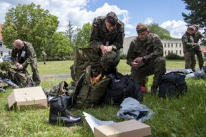 28.05.2022. Kielce. Wcielenie ochotników do WOT / ppor. Daniel Woś / 10. Świętokrzyska Brygada Obrony Terytorialnej