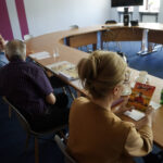 10.05.2022. Radio Kielce. Obrady jury konkursu dla twórców i artystów ludowych „Jawor u źródeł kultury” / Fot. Piotr Kwaśniewski - Radio Kielce