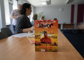 10.05.2022. Radio Kielce. Obrady jury konkursu dla twórców i artystów ludowych „Jawor u źródeł kultury” / Fot. Piotr Kwaśniewski - Radio Kielce