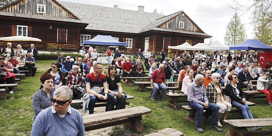 02.05.2022. Tokarnia. 6. Świętokrzyski Festiwal Smaków / Fot. Jarosław Kubalski - Radio Kielce