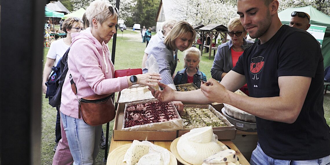 02.05.2022. Tokarnia. 6. Świętokrzyski Festiwal Smaków / Fot. Jarosław Kubalski - Radio Kielce