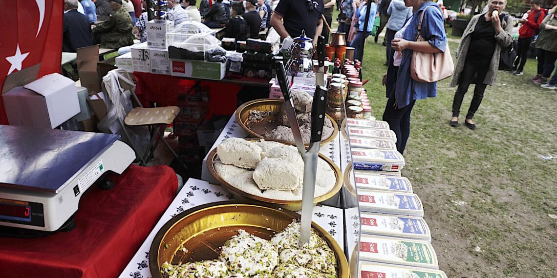 02.05.2022. Tokarnia. 6. Świętokrzyski Festiwal Smaków / Fot. Jarosław Kubalski - Radio Kielce