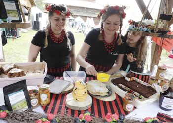02.05.2022. Tokarnia. 6. Świętokrzyski Festiwal Smaków / Fot. Jarosław Kubalski - Radio Kielce