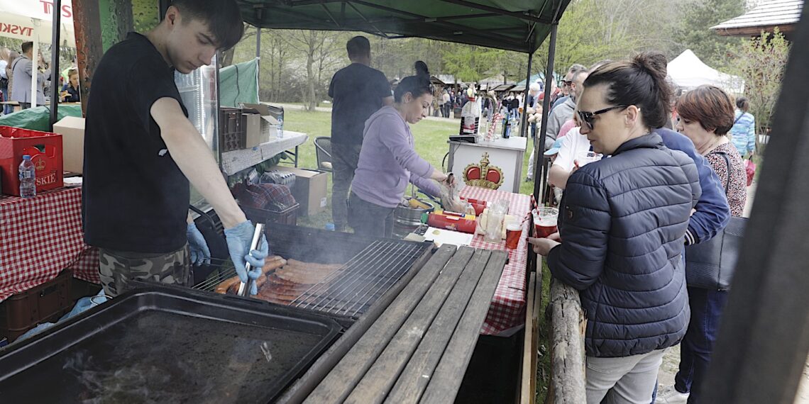 02.05.2022. Tokarnia. 6. Świętokrzyski Festiwal Smaków / Fot. Jarosław Kubalski - Radio Kielce
