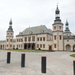 Sztuka i muzyka na warsztatach dla pań. Zaprasza Muzeum Narodowe w Kielcach