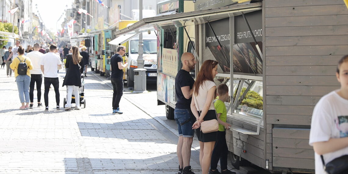 06.05.2022. Kielce. Street Food Polska Festival / Fot. Wiktor Taszłow - Radio Kielce