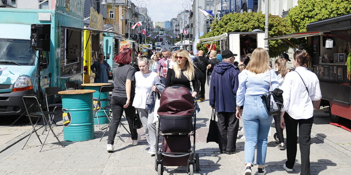 06.05.2022. Kielce. Street Food Polska Festival / Fot. Wiktor Taszłow - Radio Kielce