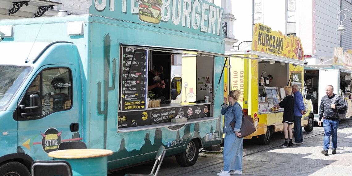 06.05.2022. Kielce. Street Food Polska Festival / Fot. Wiktor Taszłow - Radio Kielce