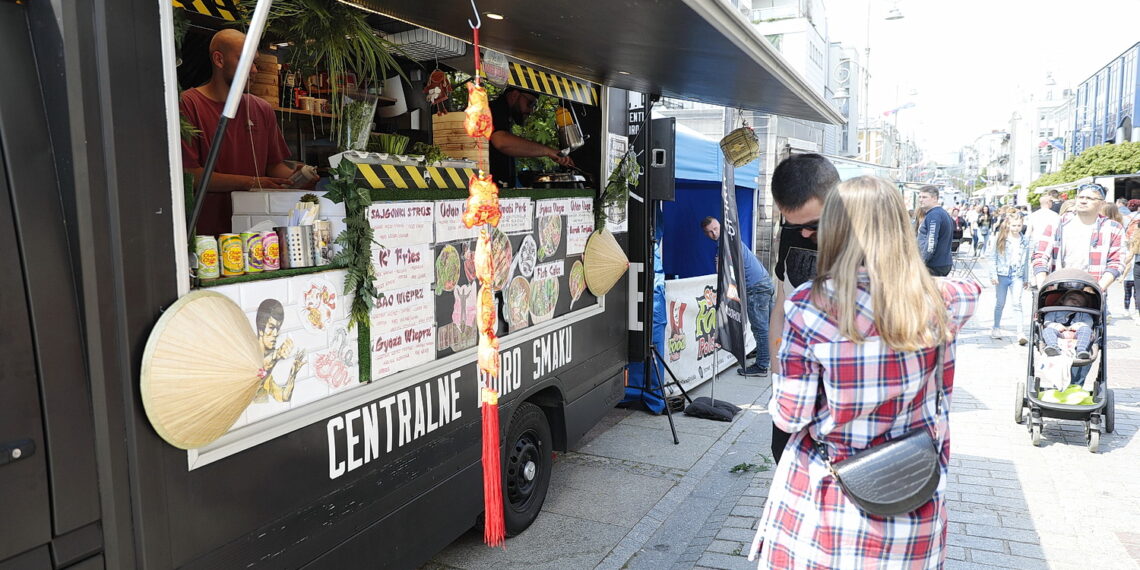 06.05.2022. Kielce. Street Food Polska Festival / Fot. Wiktor Taszłow - Radio Kielce